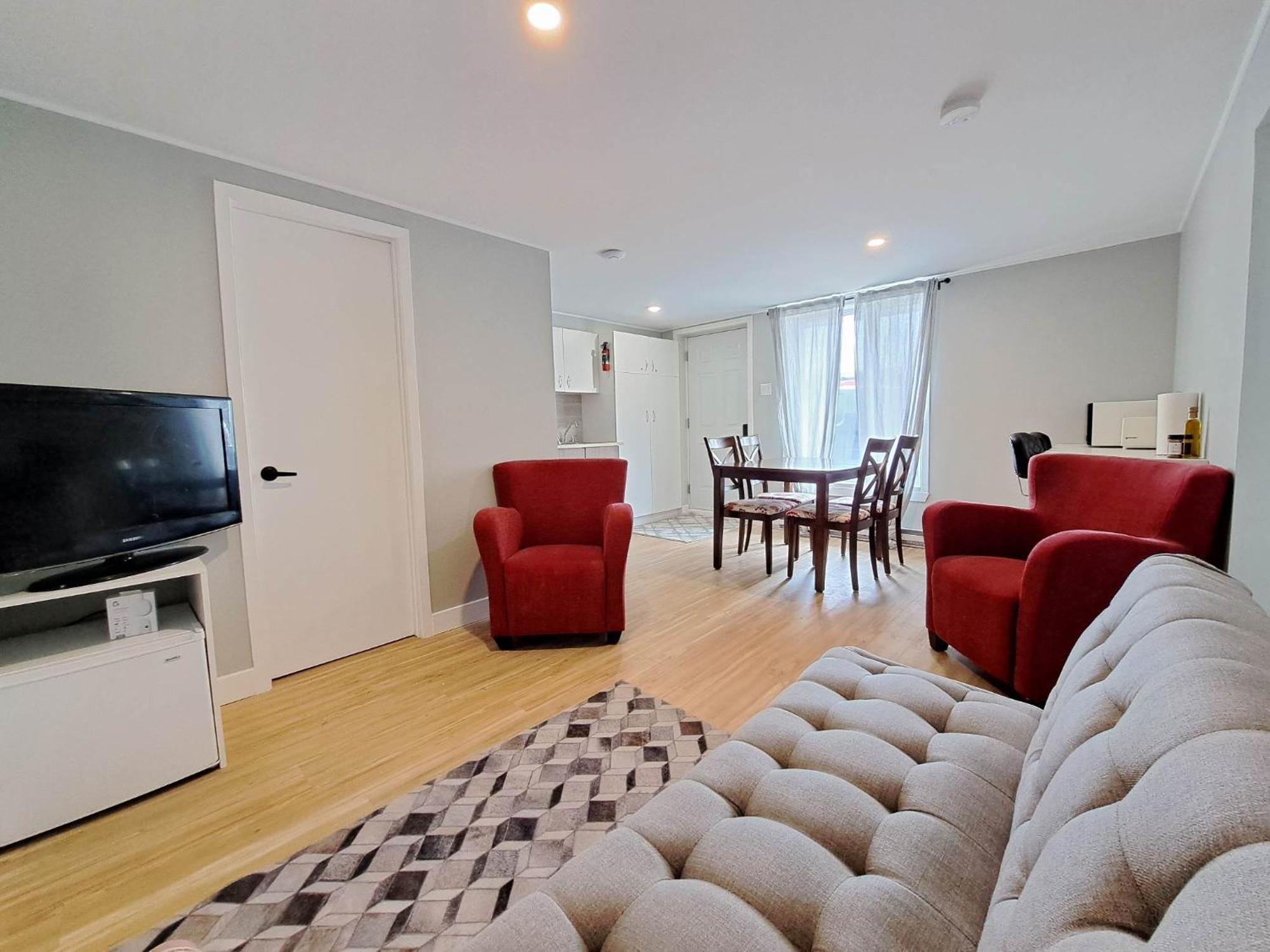 Habitations Zenith Apartment Sainte-Anne-de-Beaupre Bagian luar foto